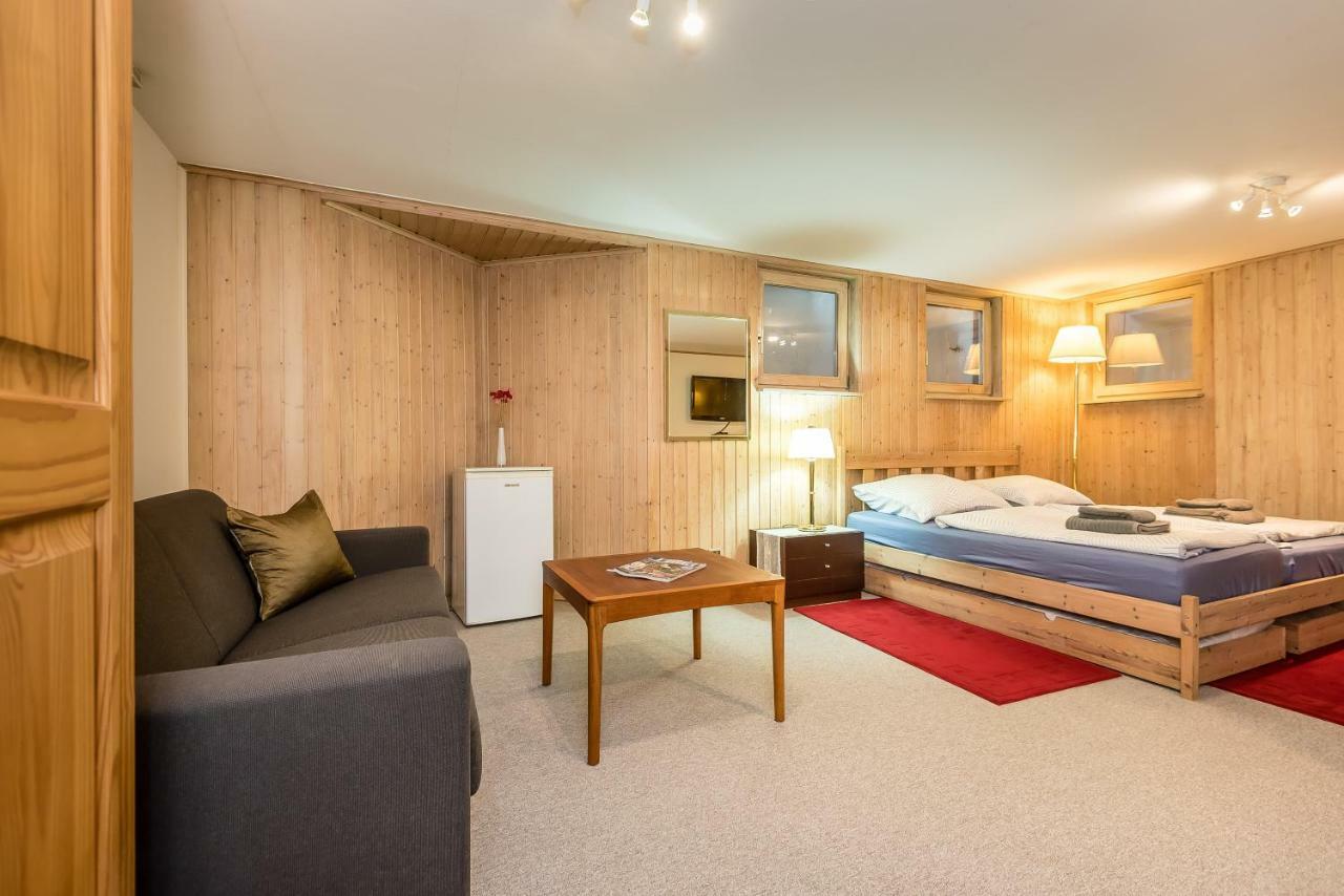 Zeevat Waldperlach Bed & Breakfast Munich